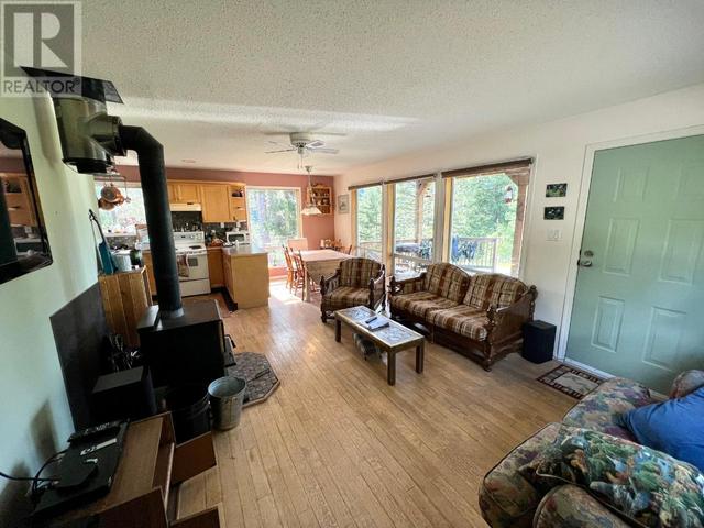 2556 Princeton Summerland Road, House detached with 3 bedrooms, 1 bathrooms and 3 parking in Okanagan Similkameen H BC | Image 26