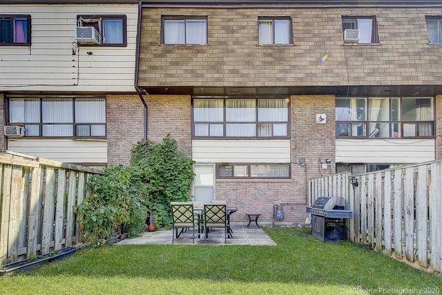 143 - 180 Mississauga Valley Blvd, Townhouse with 4 bedrooms, 2 bathrooms and 2 parking in Mississauga ON | Image 18