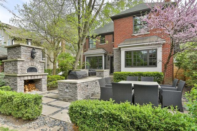 168 Cortleigh Blvd, House detached with 3 bedrooms, 4 bathrooms and 5 parking in Toronto ON | Image 15