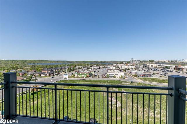605 - 295 Cundles Road E, House attached with 2 bedrooms, 2 bathrooms and 1 parking in Barrie ON | Image 6