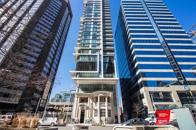 2710 - 426 University Ave, Condo with 1 bedrooms, 1 bathrooms and 0 parking in Toronto ON | Image 1