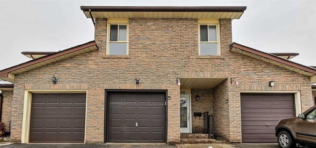 40 Collins Cres, Townhouse with 3 bedrooms, 3 bathrooms and 2 parking in Brampton ON | Image 1