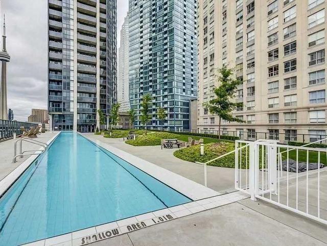 3205 - 1 The Esplanade Dr, Condo with 1 bedrooms, 1 bathrooms and 1 parking in Toronto ON | Image 18