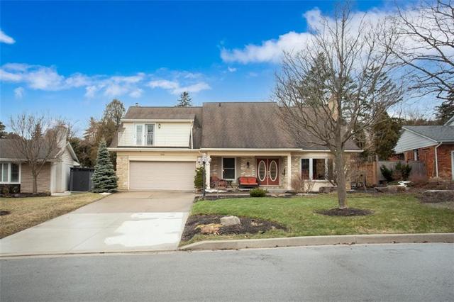 2124 Agincourt Crescent, House detached with 4 bedrooms, 2 bathrooms and 4 parking in Burlington ON | Image 1