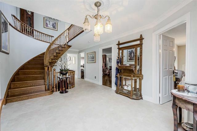 19 Tannery Crt, House detached with 4 bedrooms, 4 bathrooms and 9 parking in Richmond Hill ON | Image 23