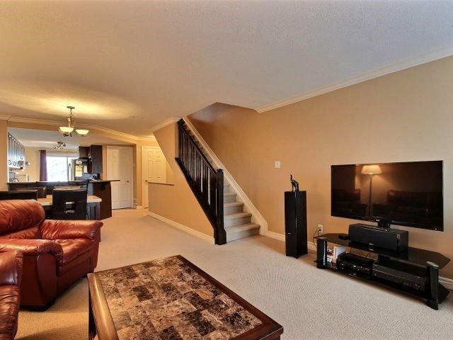 618 Lakeridge Dr, Condo with 2 bedrooms, 3 bathrooms and 2 parking in Ottawa ON | Image 10