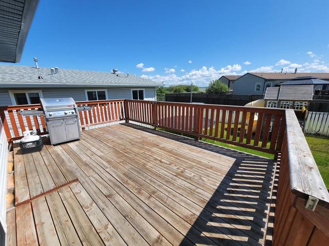 10309 96 Street, House detached with 4 bedrooms, 2 bathrooms and 7 parking in Grande Prairie County No. 1 AB | Image 18