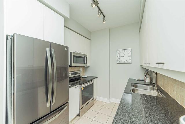 ph3 - 330 Red Maple Rd, Condo with 2 bedrooms, 2 bathrooms and 2 parking in Richmond Hill ON | Image 30