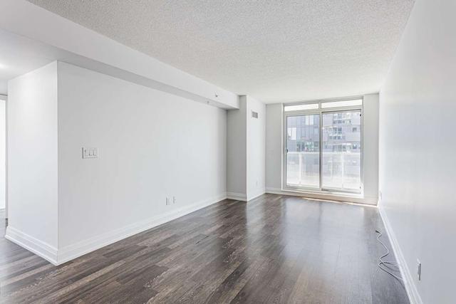 904w - 565 Wilson Ave, Condo with 3 bedrooms, 2 bathrooms and 1 parking in Toronto ON | Image 24