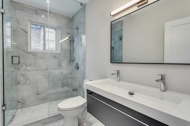 611 Hillsdale Ave E, House detached with 3 bedrooms, 3 bathrooms and 2 parking in Toronto ON | Image 11