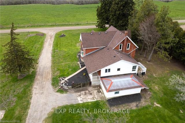 24321 Old Airport Rd, House detached with 5 bedrooms, 2 bathrooms and 11 parking in Southwest Middlesex ON | Image 21