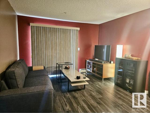 210 - 10535 122 St Nw, Condo with 2 bedrooms, 2 bathrooms and null parking in Edmonton AB | Image 3