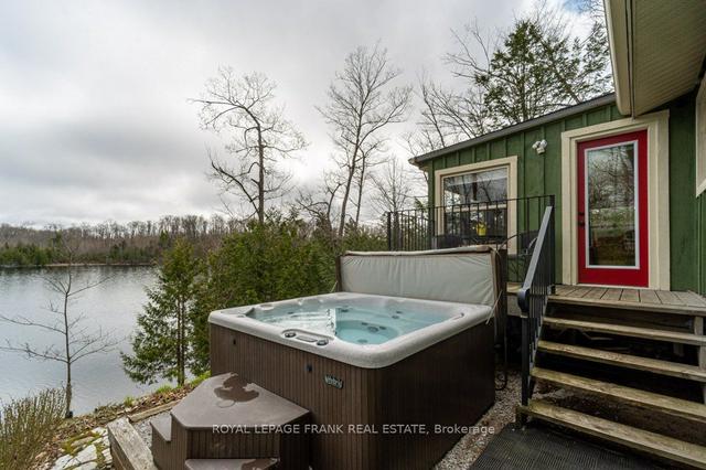 445 Beaver Lake Rd, House detached with 2 bedrooms, 2 bathrooms and 14 parking in Trent Lakes ON | Image 10