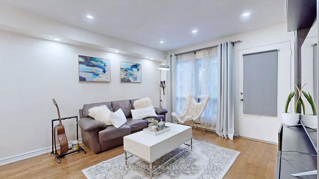 82 - 1209 Queen St E, Townhouse with 3 bedrooms, 2 bathrooms and 1 parking in Toronto ON | Image 20