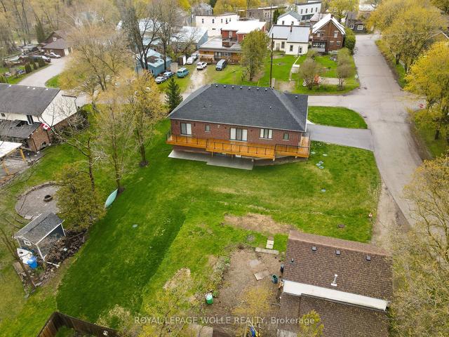 120 North St, House detached with 2 bedrooms, 3 bathrooms and 4 parking in Wilmot ON | Image 24