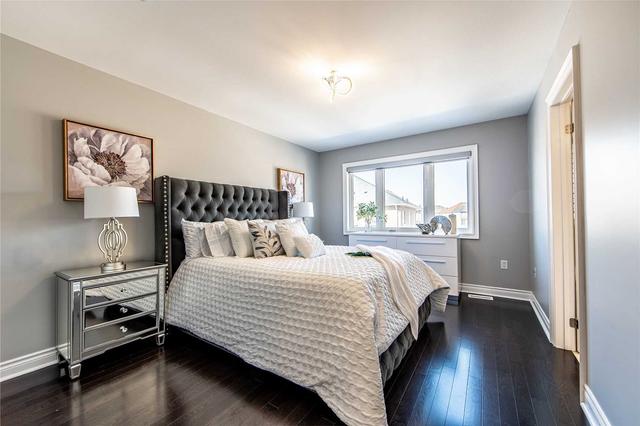 46 Elwin Rd, House semidetached with 4 bedrooms, 4 bathrooms and 3 parking in Brampton ON | Image 14