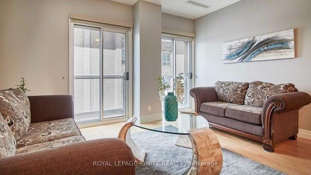 801 - 44 Bond St W, Condo with 1 bedrooms, 1 bathrooms and 1 parking in Oshawa ON | Image 19