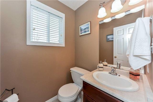 11 Shackleton Dr, House detached with 3 bedrooms, 4 bathrooms and 2 parking in Guelph ON | Image 7