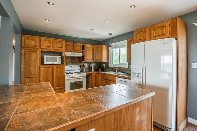 26515 28 Avenue, House detached with 3 bedrooms, 3 bathrooms and 3 parking in Langley BC | Image 7