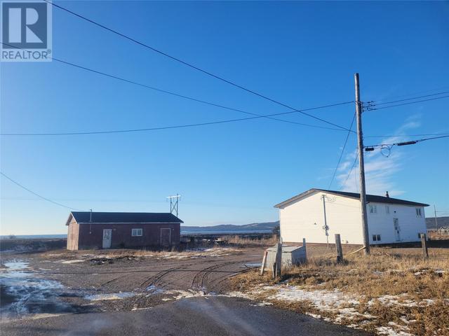 28 Pleasant Street, House detached with 3 bedrooms, 2 bathrooms and null parking in Stephenville Crossing NL | Image 1