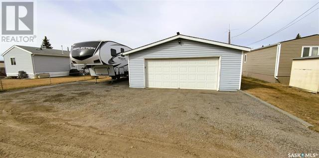 349 Hawkes Street, House other with 3 bedrooms, 1 bathrooms and null parking in Balgonie SK | Image 4