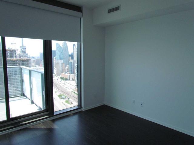 4006 - 16 Bonnycastle St, Condo with 2 bedrooms, 2 bathrooms and 1 parking in Toronto ON | Image 8