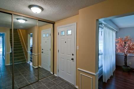 365 Lawson Rd, House detached with 3 bedrooms, 4 bathrooms and 4 parking in Toronto ON | Image 2