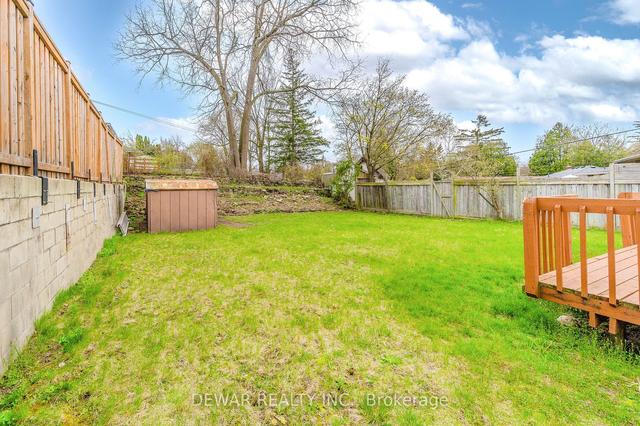 166 Avondale Rd, House detached with 3 bedrooms, 2 bathrooms and 2 parking in Cambridge ON | Image 28