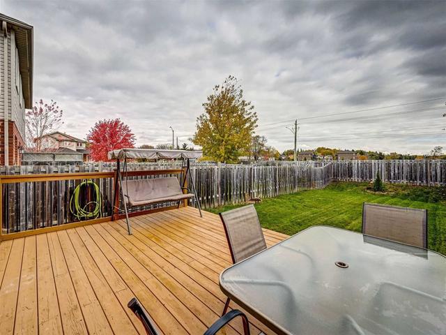 454 Bronco Cres, House attached with 3 bedrooms, 4 bathrooms and 3 parking in Waterloo ON | Image 30