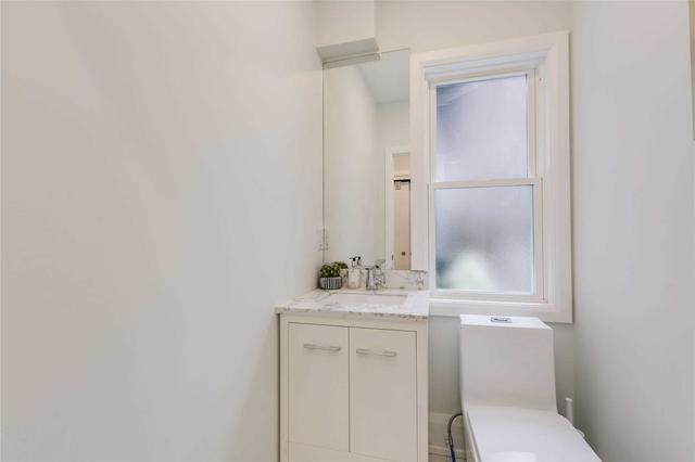 6 Robinson St, House attached with 4 bedrooms, 4 bathrooms and 2 parking in Toronto ON | Image 9