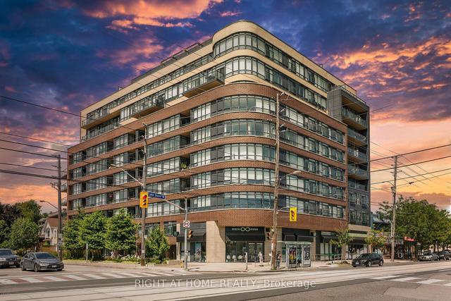 th2 - 11 Superior Ave, Condo with 1 bedrooms, 2 bathrooms and 1 parking in Toronto ON | Image 1