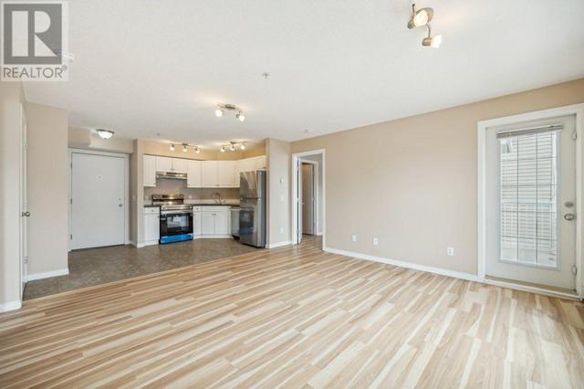 310, - 2000 Applevillage Court Se, Condo with 1 bedrooms, 1 bathrooms and null parking in Calgary AB | Image 9