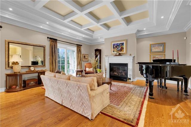 76 Steeple Hill Crescent, House detached with 5 bedrooms, 5 bathrooms and 10 parking in Ottawa ON | Image 8