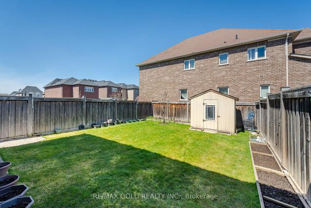 36 Mckenzie Way, House detached with 3 bedrooms, 2 bathrooms and 3 parking in Bradford West Gwillimbury ON | Image 31