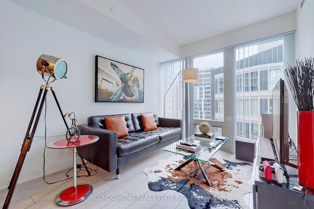 3001 - 60 Shuter St, Condo with 1 bedrooms, 1 bathrooms and 0 parking in Toronto ON | Image 1