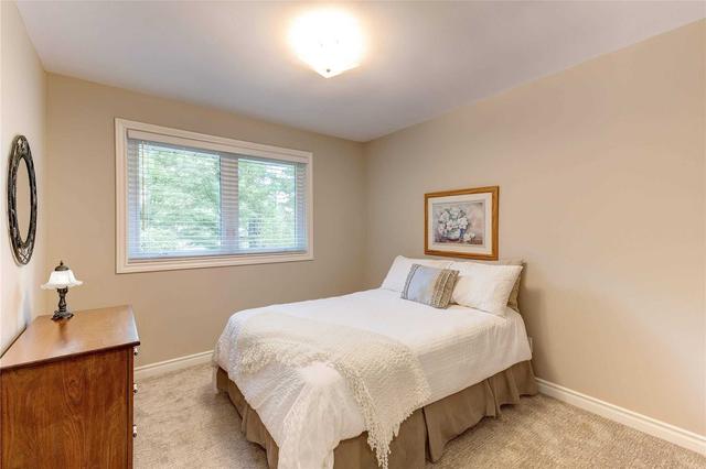 2506 Britannia Rd, House detached with 3 bedrooms, 2 bathrooms and 12 parking in Burlington ON | Image 10