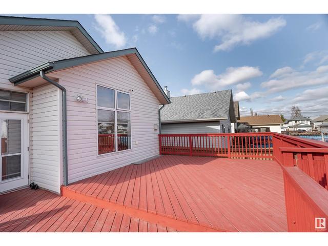 2210 37a Avenue Nw Nw, House detached with 5 bedrooms, 3 bathrooms and 5 parking in Edmonton AB | Image 32