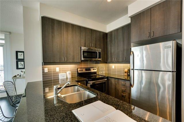 820 - 1185 The Queensway Ave, Condo with 2 bedrooms, 2 bathrooms and 1 parking in Toronto ON | Image 9