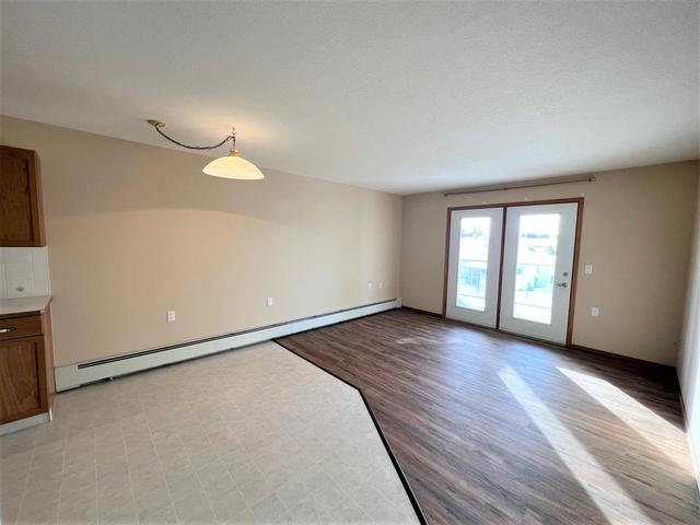 201 - 5600 Sunrise Crescent, Condo with 1 bedrooms, 1 bathrooms and null parking in Olds AB | Image 13