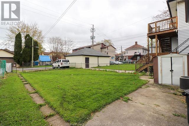 1174 Howard, House other with 0 bedrooms, 0 bathrooms and null parking in Windsor ON | Image 31