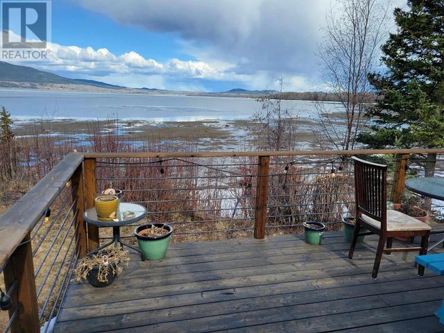 7698 Water Subdivision Loop Road, House detached with 4 bedrooms, 2 bathrooms and null parking in Bulkley Nechako C BC | Image 29