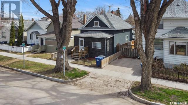 328 I Avenue S, House detached with 3 bedrooms, 1 bathrooms and null parking in Saskatoon SK | Image 40