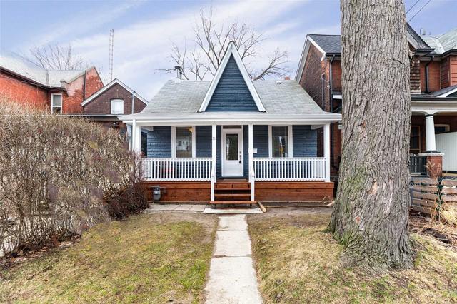 21 Callender St, House detached with 4 bedrooms, 3 bathrooms and 2 parking in Toronto ON | Image 1