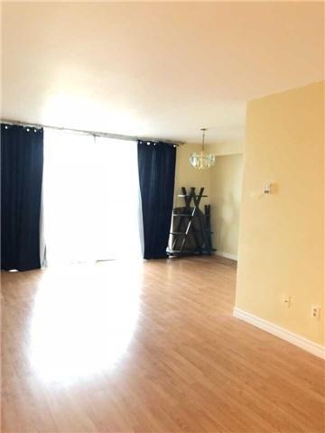 0507 - 1 Massey Sq, Condo with 2 bedrooms, 1 bathrooms and 1 parking in Toronto ON | Image 2