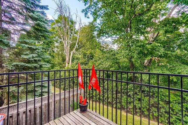 42 Lancewood Cres, Townhouse with 3 bedrooms, 4 bathrooms and 2 parking in Brampton ON | Image 28