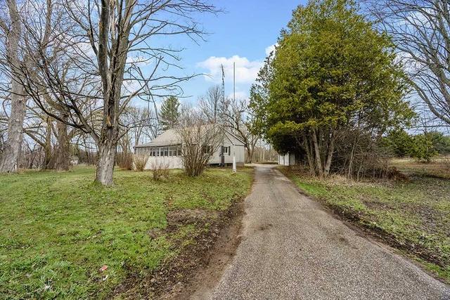8109 Highway 93, House detached with 2 bedrooms, 1 bathrooms and 10 parking in Tiny ON | Image 14