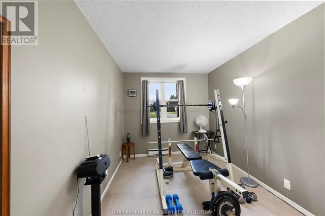 a107 - 12 Montgomery Drive, Condo with 3 bedrooms, 2 bathrooms and null parking in Chatham Kent ON | Image 7