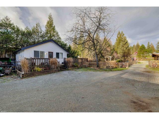 30343 Dewdney Trunk Road, House detached with 3 bedrooms, 3 bathrooms and 15 parking in Mission BC | Image 33