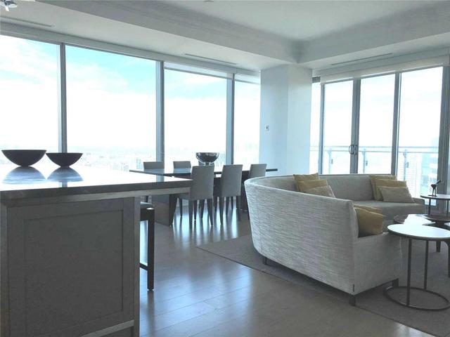 2601 - 55 Scollard St, Condo with 2 bedrooms, 3 bathrooms and 1 parking in Toronto ON | Image 5