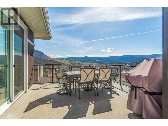 1376 Mine Hill Drive, House detached with 4 bedrooms, 3 bathrooms and 2 parking in Kelowna BC | Image 4